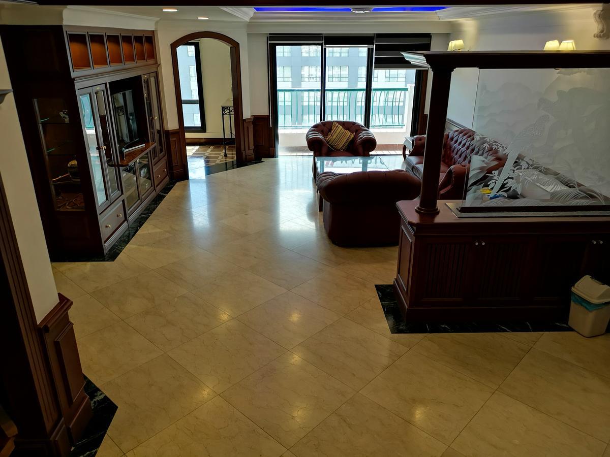 Marina Court Luxury Penthouse Aparthotel Kota Kinabalu Exterior photo