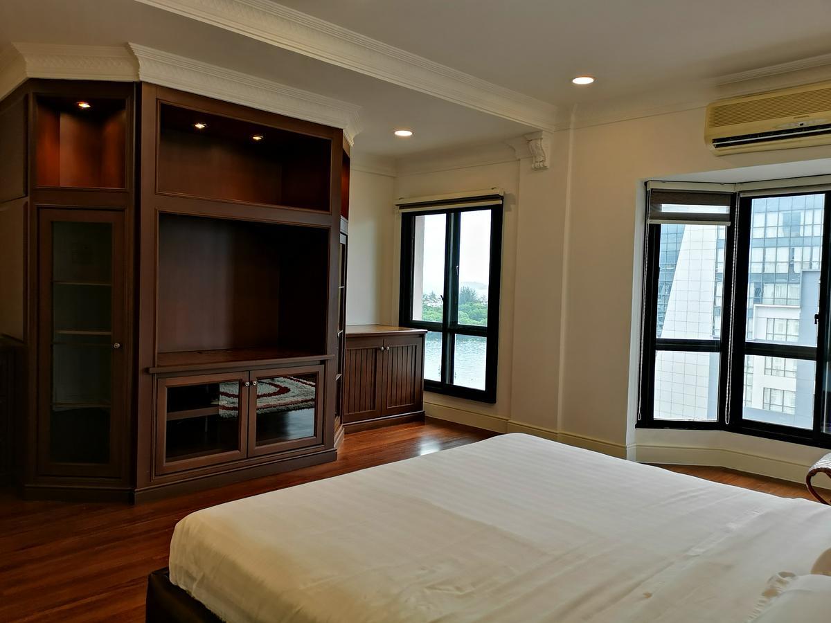 Marina Court Luxury Penthouse Aparthotel Kota Kinabalu Exterior photo