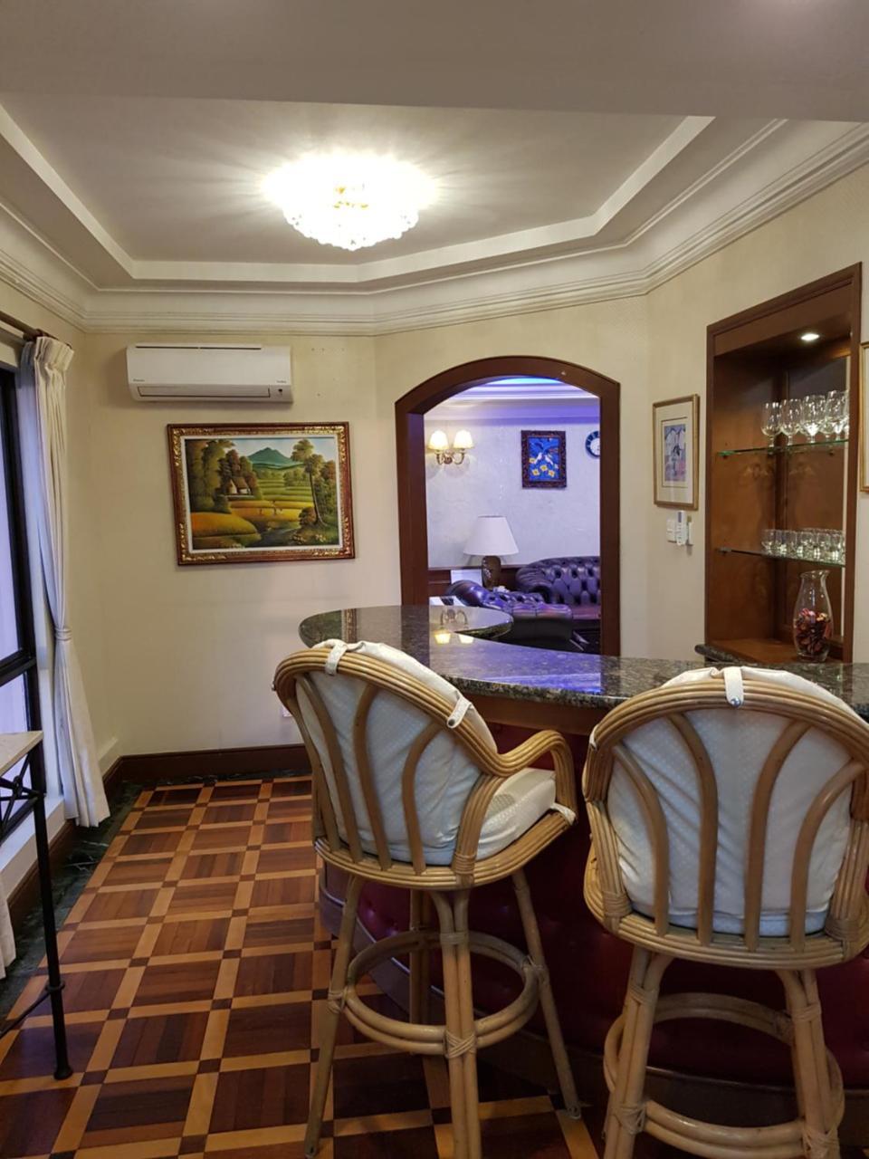 Marina Court Luxury Penthouse Aparthotel Kota Kinabalu Exterior photo