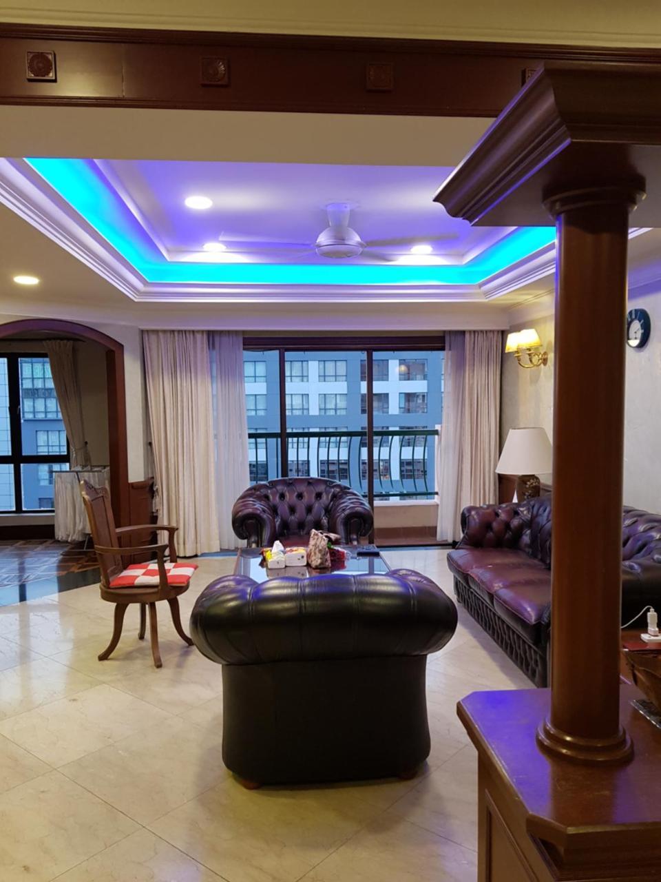 Marina Court Luxury Penthouse Aparthotel Kota Kinabalu Exterior photo